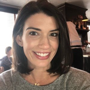 Meet your Posher, Claire